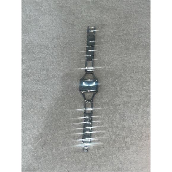 Vintage Fusion Ladies Stainless Steel. Silver Tone Watch .working .8.5inch main image 6